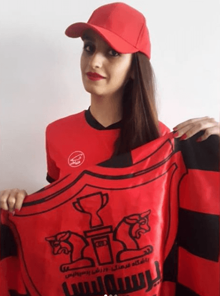 Así como Fari, todas estuvieron, junto a algunas más, en el estadio el pasado fin de semana en un partido crucial.