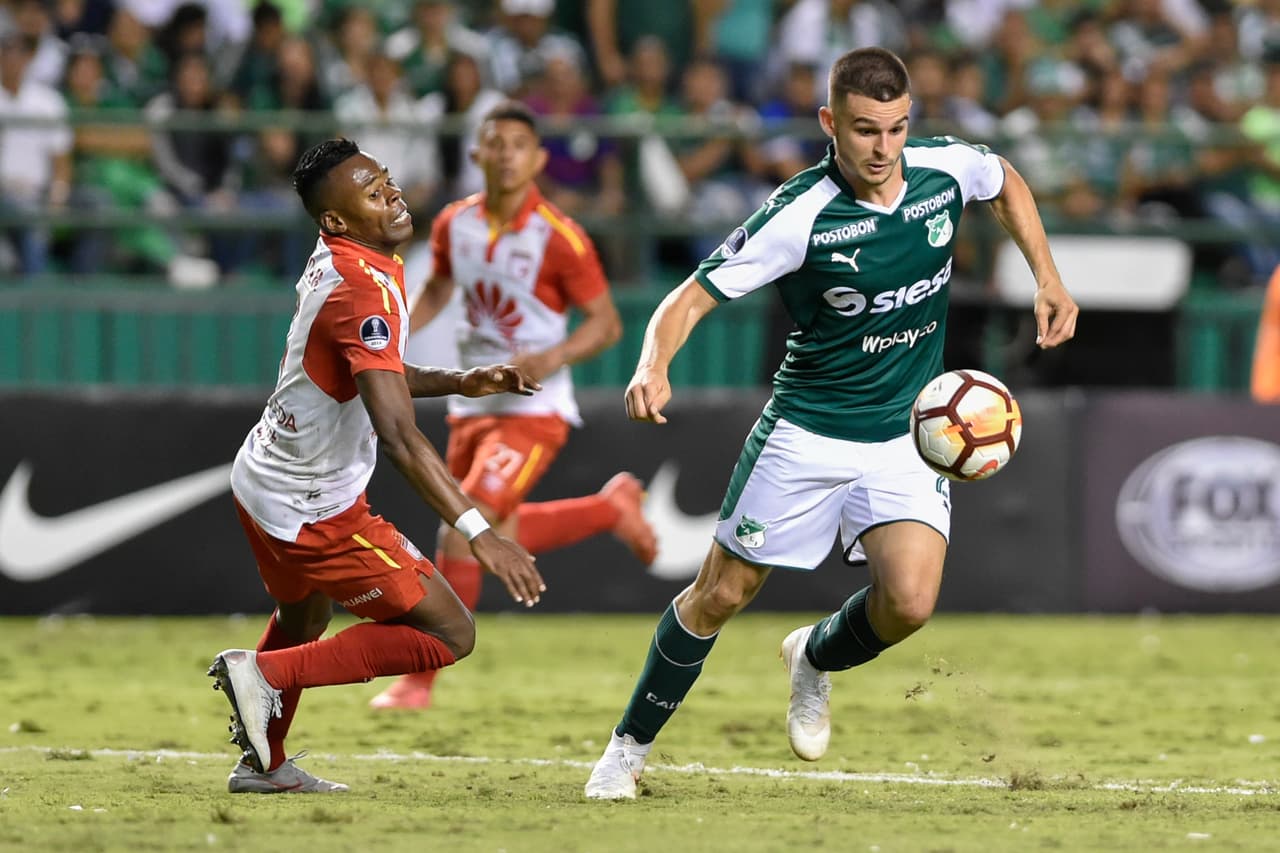 Aunque marcó cinco goles y fue el goleador de la Sudamericana 2018, Nico no pudo llevar más lejos al Cali que quedó eliminado a manos de Santa Fe.