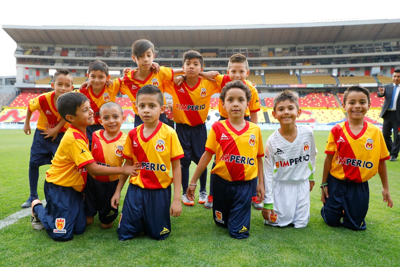 Por la celebración del Día del Niño, los más pequeños son protagonistas de los juegos del viernes en la Jornada 16 del
<a href="https://www.univision.com/deportes/futbol/liga-mx/*">Clausura 2019</a>.