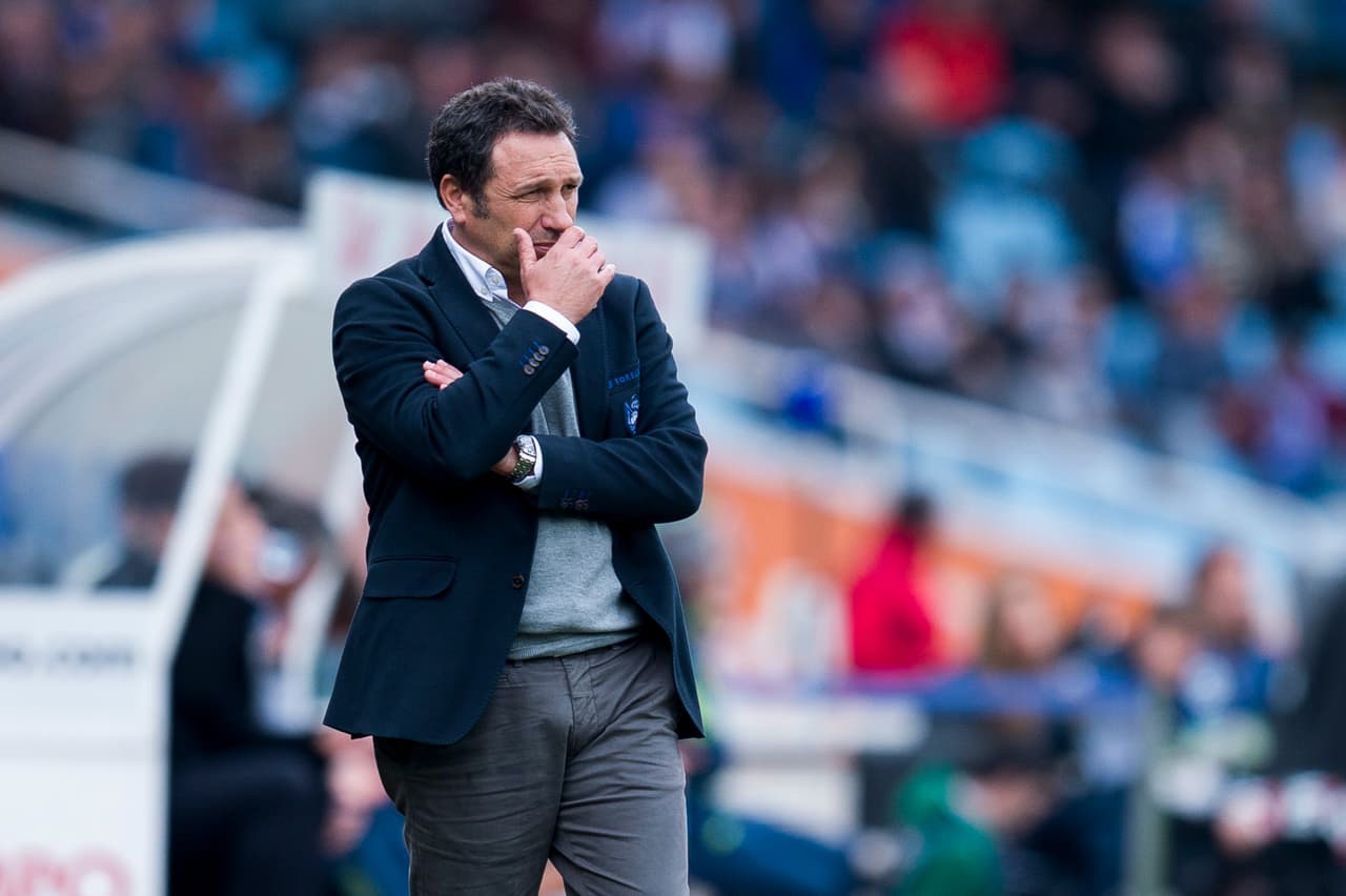 Pero su temporada en la Real Sociedad no fue la mejor y Vela fue de los menos usados en ataque por Eusebio Sacristán.