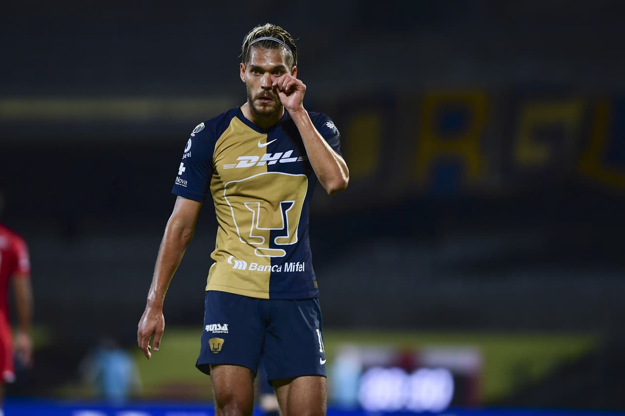 Freire: "Los extranjeros aceptamos primero la reducción salarial"