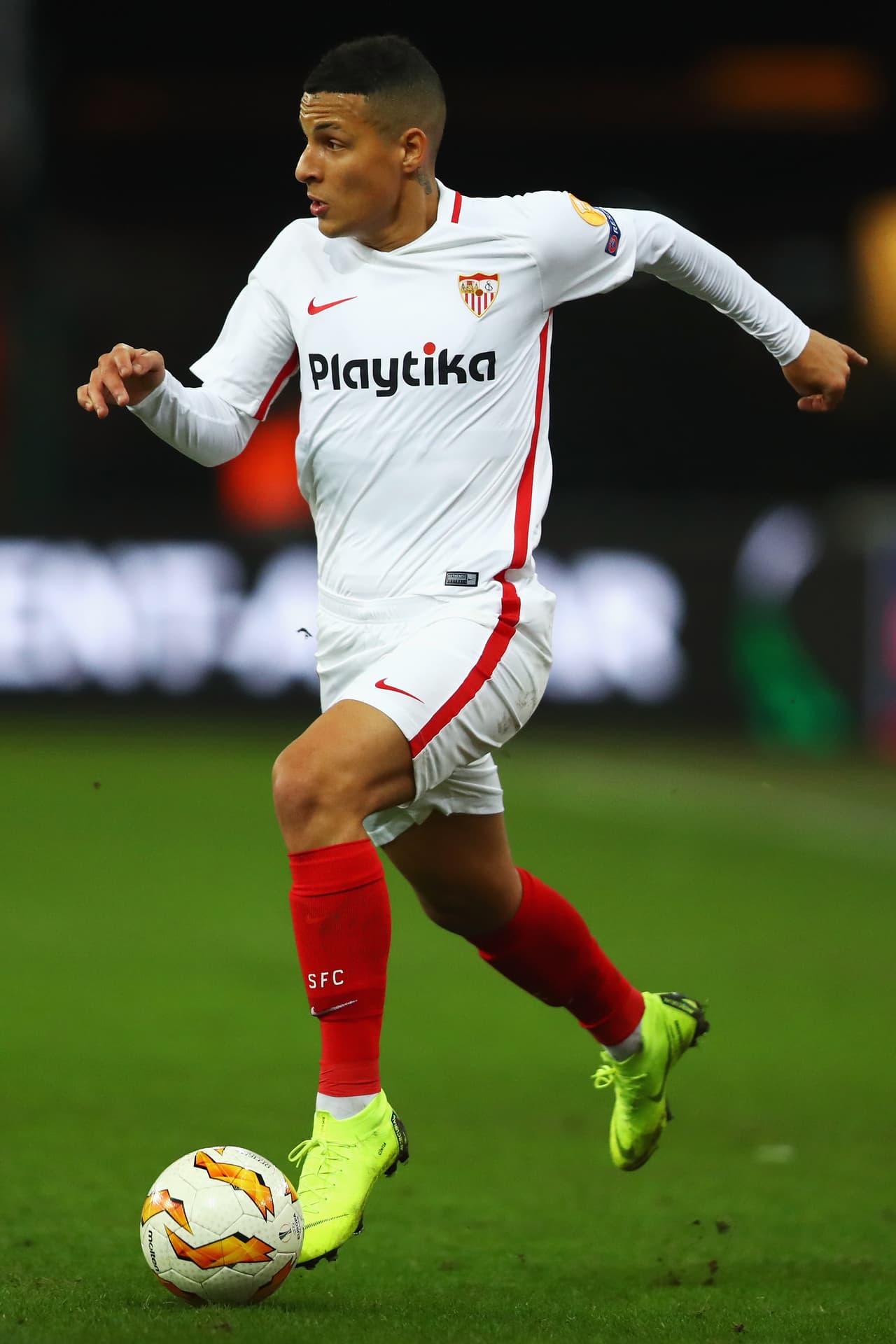 Prácticamente descartado por el Sevila, el joven brasileño Guilherme Arana tendría mercado en Italia: Sassuolo, Bologna y Milan estarían interesados.