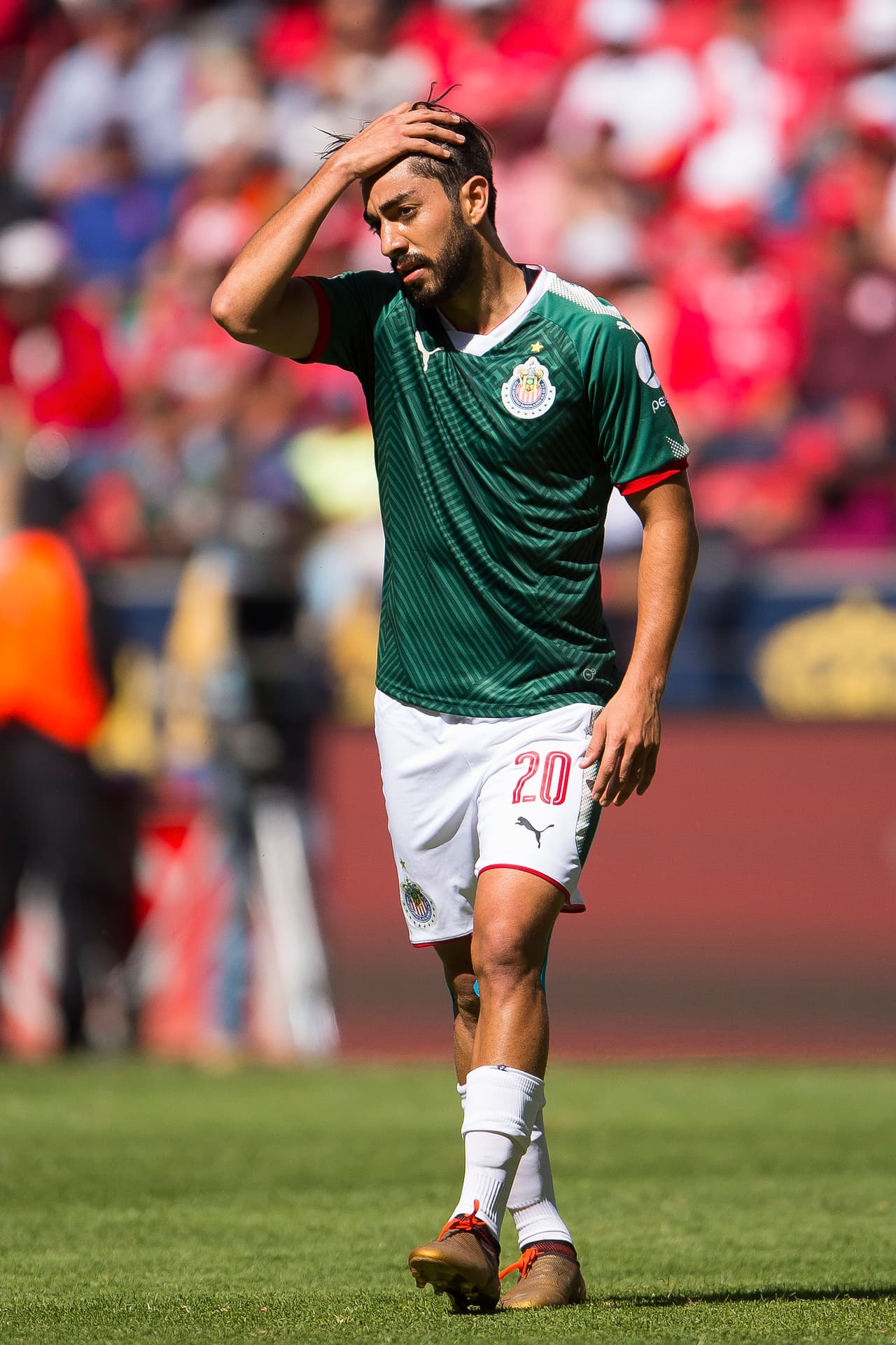 Chivas buscará sumar tres puntos cuando reciban la visita del Cruz Azul, en uno de los partidos más esperados del torneo.