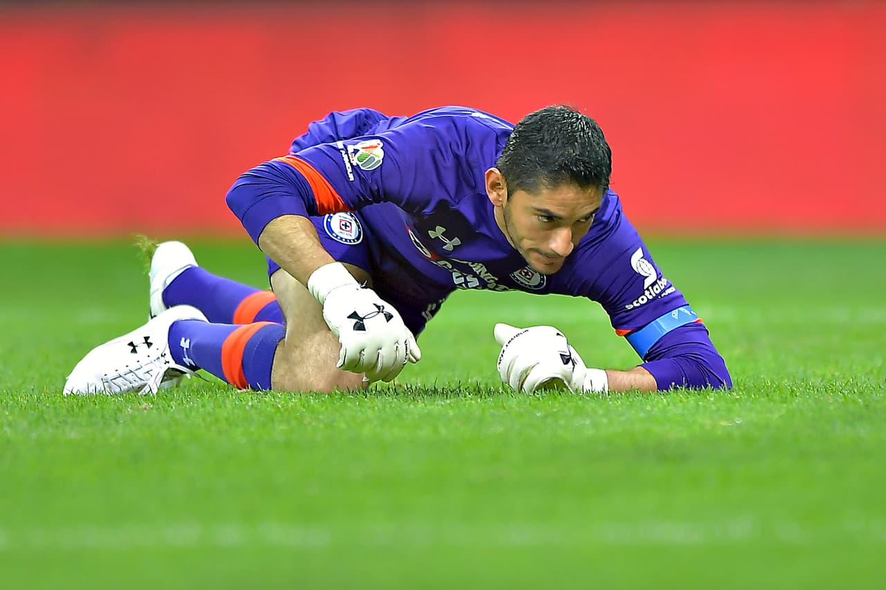 Jesús Corona podría dejar al Cruz Azul