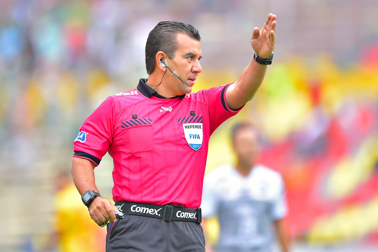 Delgadillo reconoce falla arbitral en Final de 2013