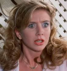 La ciudad cuenta con una reputación cuestionable ya que es la capital gestora de residuos y basura tóxica, además de estar llena de ladrones y corruptos.
<br>