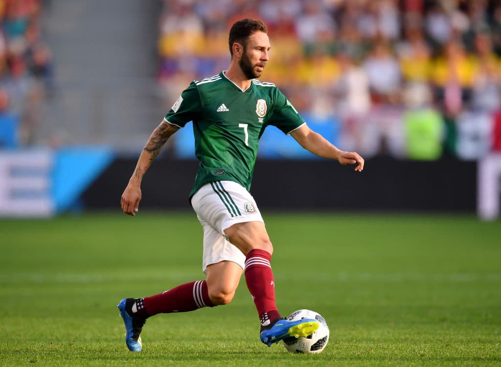 Miguel Layún estará con Villarreal en Europa League, luego de su paso con México en el Mundial. El lateral sabe que puede aportar como defensa o volante y que su equipo es competitivo en el torneo.