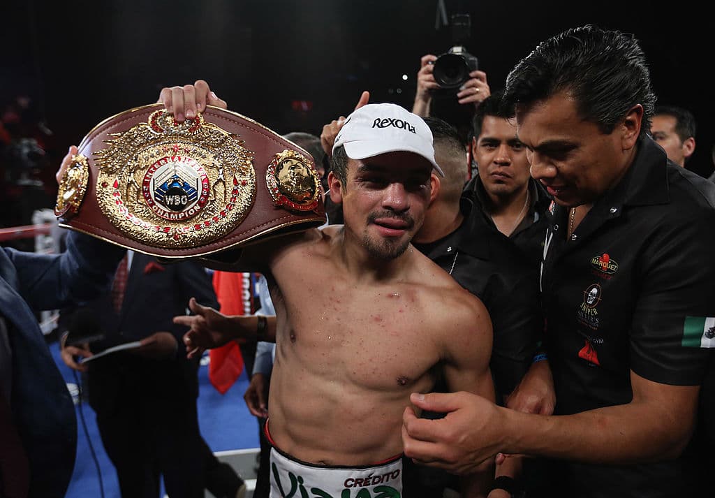 ‘Dinamita’ Márquez ataca al Canelo Álvarez y pide que le quiten título