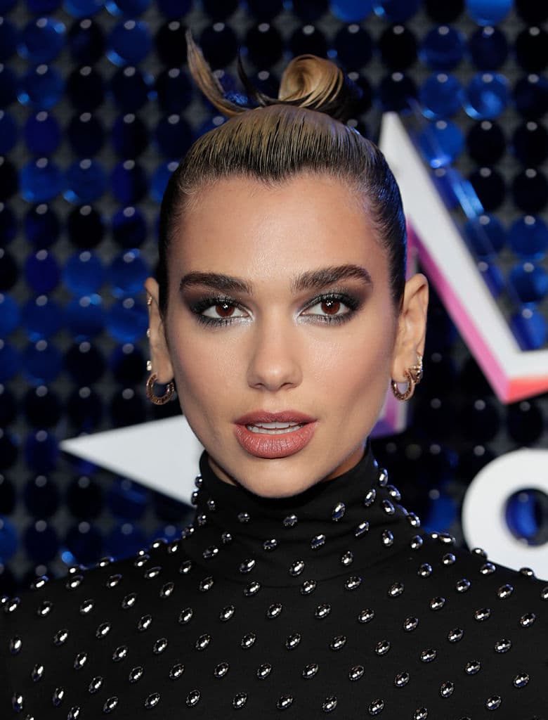 Dua Lipa no ha hecho niguna declaración oficial al respecto.