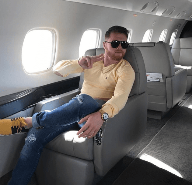 Sus lujos también están en el aire, ya que entre sus posesiones tiene este jet privado.