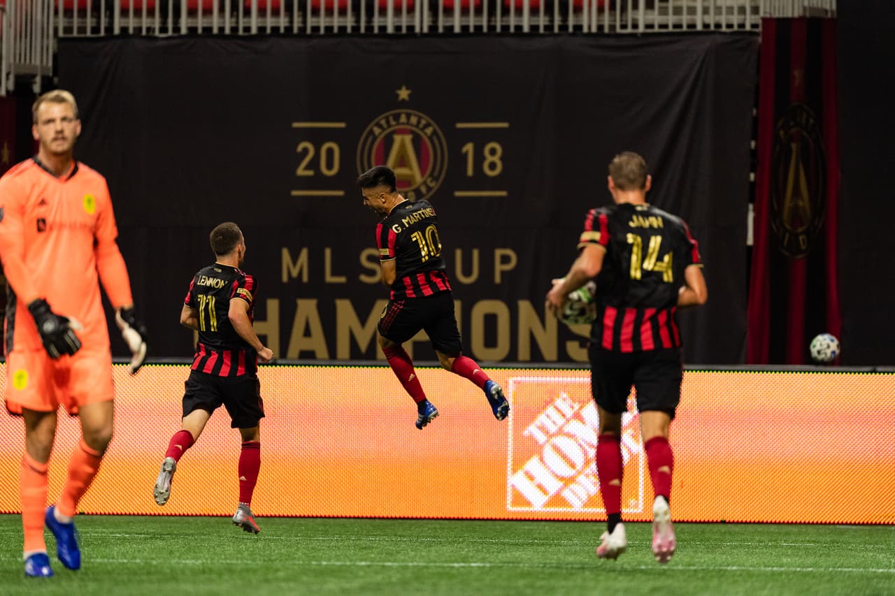 Con doblete de Nicolás Martínez, consiguieron la victoria 2-0; ‘Cubo’ entró al 80’ y Damm no fue convocado.