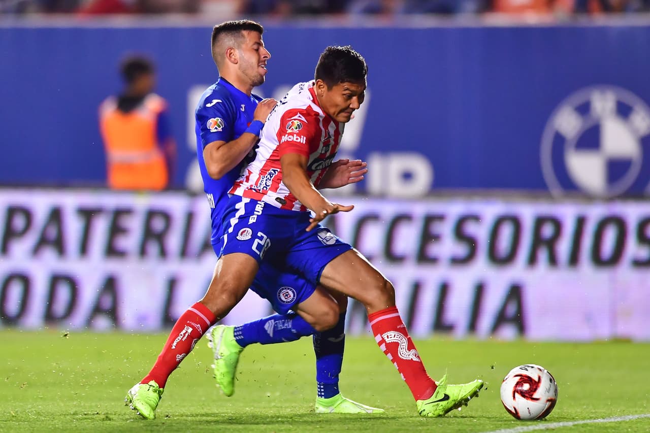 Con goles de Luis Reyes y Germán Berterame, Atlético San Luis gana y manda a Cruz Azul al fondo de la tabla.