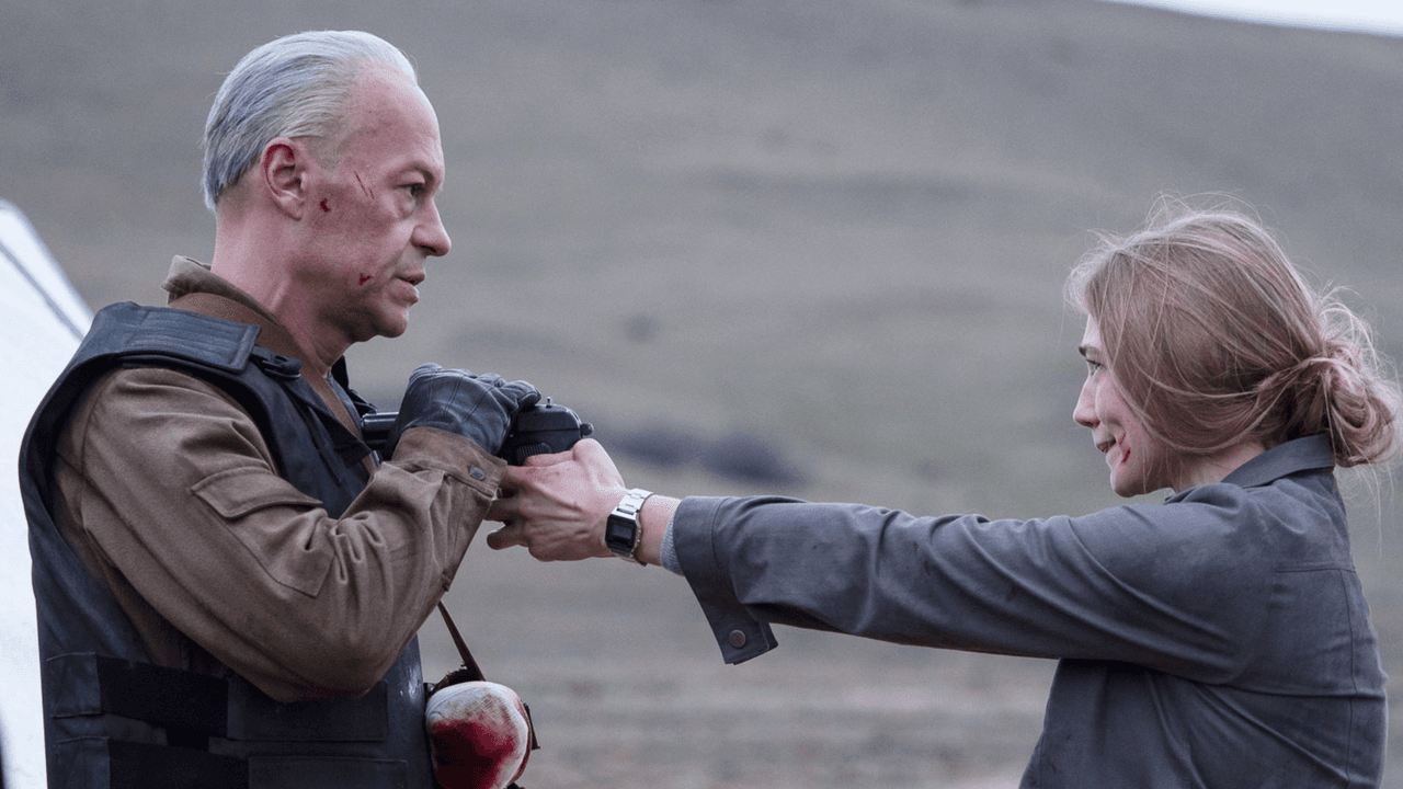 Egor Abramenko se encargó de construir una burbuja de tiempo atrapada en la Guerra Fría.
<br>