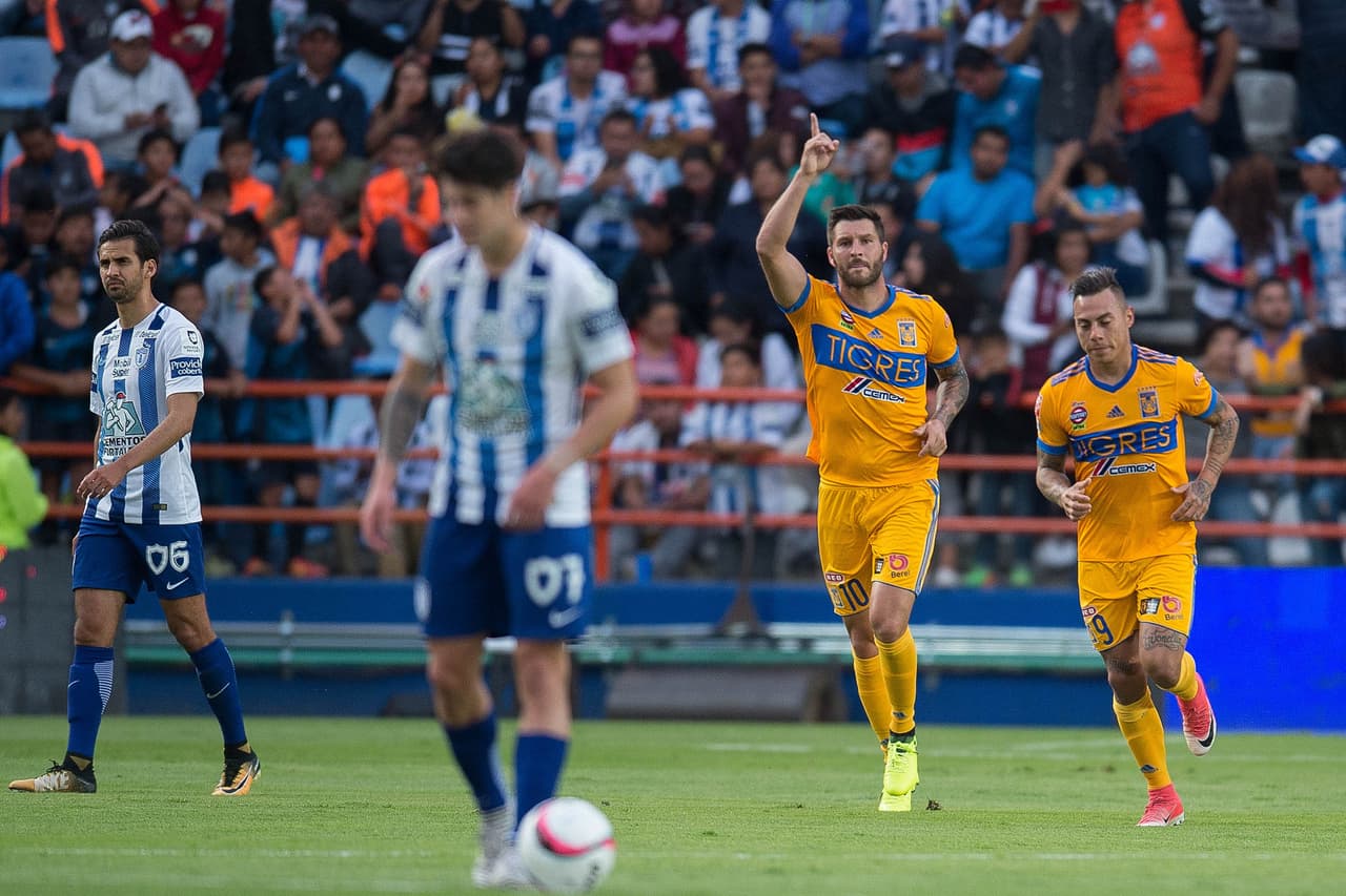 Pero incluso así, Tigres tiene la onza que puede intercambiarla en cualquier momento y a los 89 minutos contó con su mejor chance en la parte complementaria. Un pase a segundo poste que parecía ideal para André Gignac, pero el francés no pudo hacer buen contacto con el esférico y voló su remate.