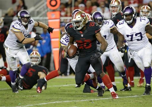 Carlos Hyde logró 168 yardas y dos TDs para que los 49ers cerraran la Semana 1 con victoria de 20-3 sobre los Vikings.