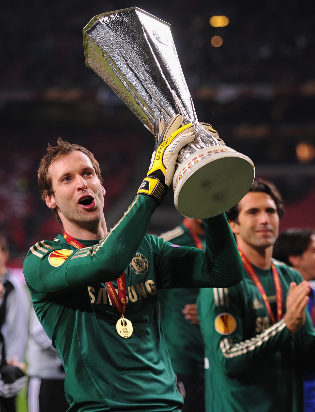 Champions League, Europa League, Premier League, F.A. Cup, Copa de la Liga, Community Shield, todas fueron levantadas por el Petr.