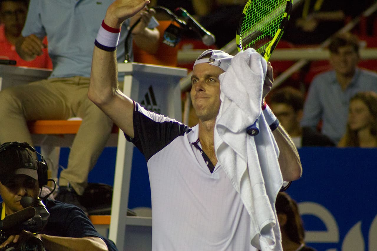 Sam Querrey es el tercer semifinalista del Abierto Mexicano.