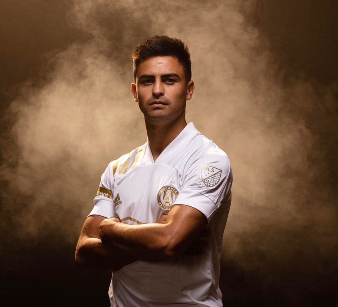 Con la MLS parada y la cuarentena obligada en Estados Unidos, ‘el Pity’ Martínez se dio el tiempo para charlar, vía online, con el periodista Federico Bulos, a quien le contó cuánto extraña a River Plate, entre otras perlitas que aquí te dejamos.