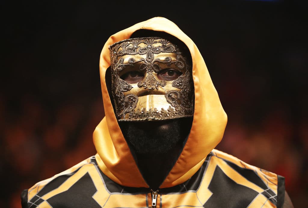 Deontay Wilder (40-0, 39 KOs) defendió su título CMB de peso completo ante Luis 'King Kong' Ortiz en el Barclays Center de Nueva York. Wilder tuvo una contienda complicada, pero la pólvora en sus manos hizo el trabajo para el décimo asalto cuando noqueó dos veces al cubano.