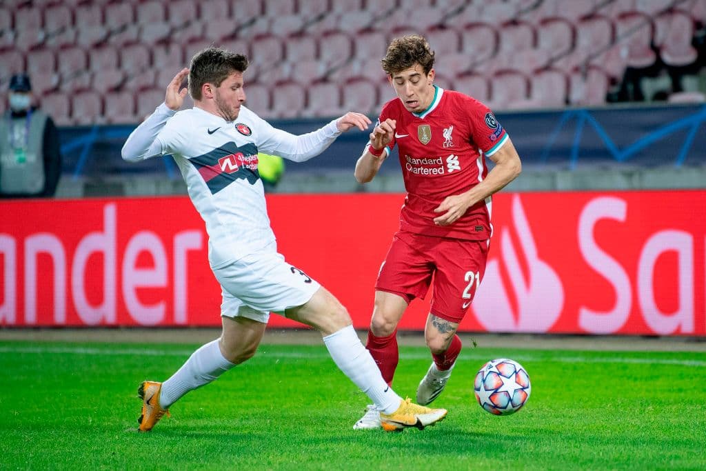 Salah (1’) adelantó con gol de vestidor y Scholz (62’) igualó el marcador luego de cobrar una pena máxima. El conjunto danés ya no tenía posibilidades de continuar compitiendo en el torneo. Los de Klopp se medirán al Fulham en su siguiente duelo de la Premier League.