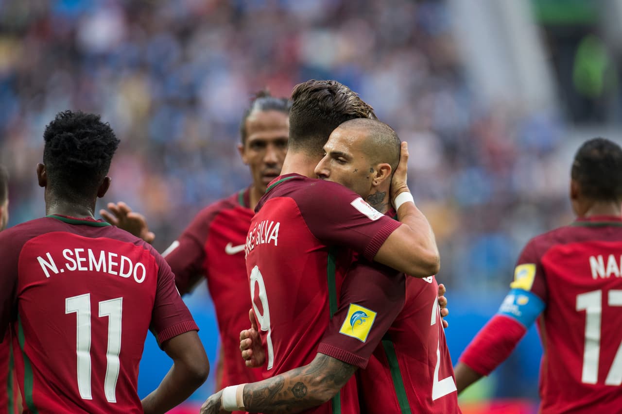 Faltaba un gol más en la tarde de noche de San Petersburgo y sería obra de Nani, quien entró para reemplazar a Cristiano Ronaldo.