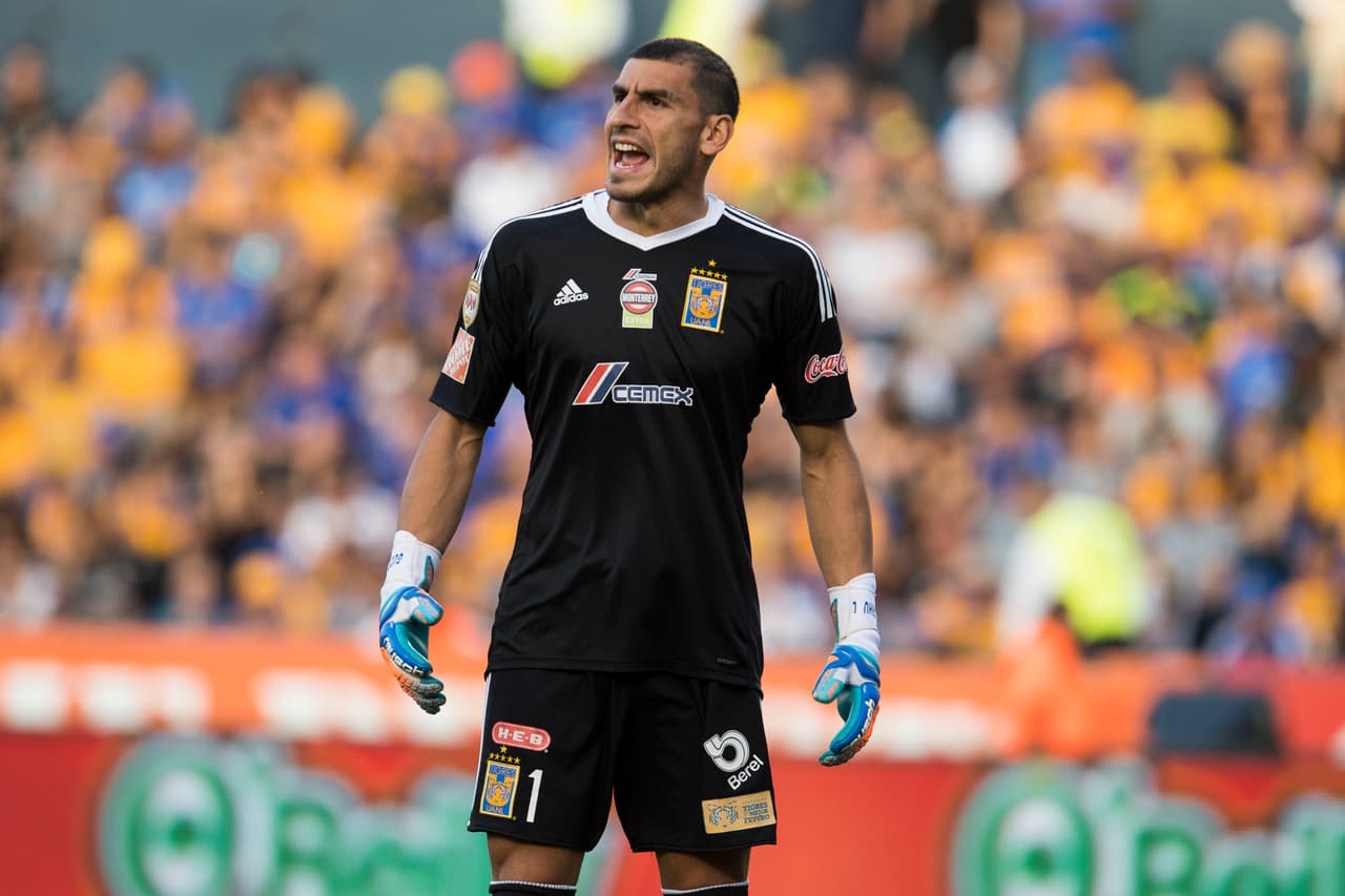 Nahuel Guzmán ha sido el guardián del arco de Tigres por cuatro años siendo uno de sus pilares. Es referente del plantel regio con cinco títulos en el fútbol mexicano.