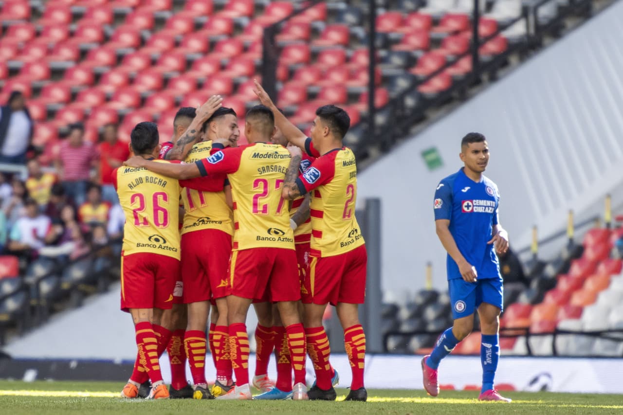 Con una actuación sorpresiva y efectiva de Sebastián Ferreira, Monarcas le pegó 2-3 a Cruz Azul con un su hat-trick.
