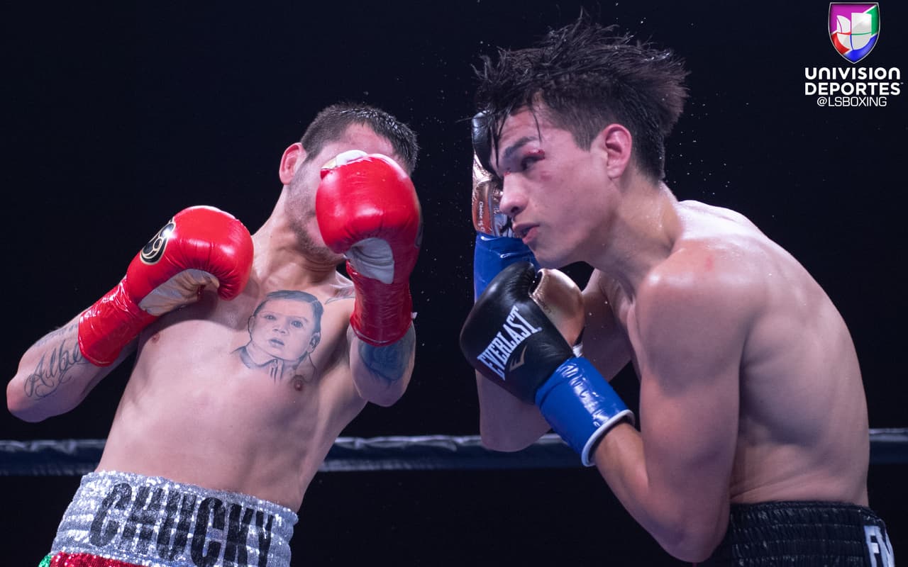 En la velada coestelar, el invicto Brandon Figueroa acabó con Moisés 'Chucky' Flores en tres asaltos para seguir avanzando en la clasificación y poder contender por un título mundial en un futuro cercano.