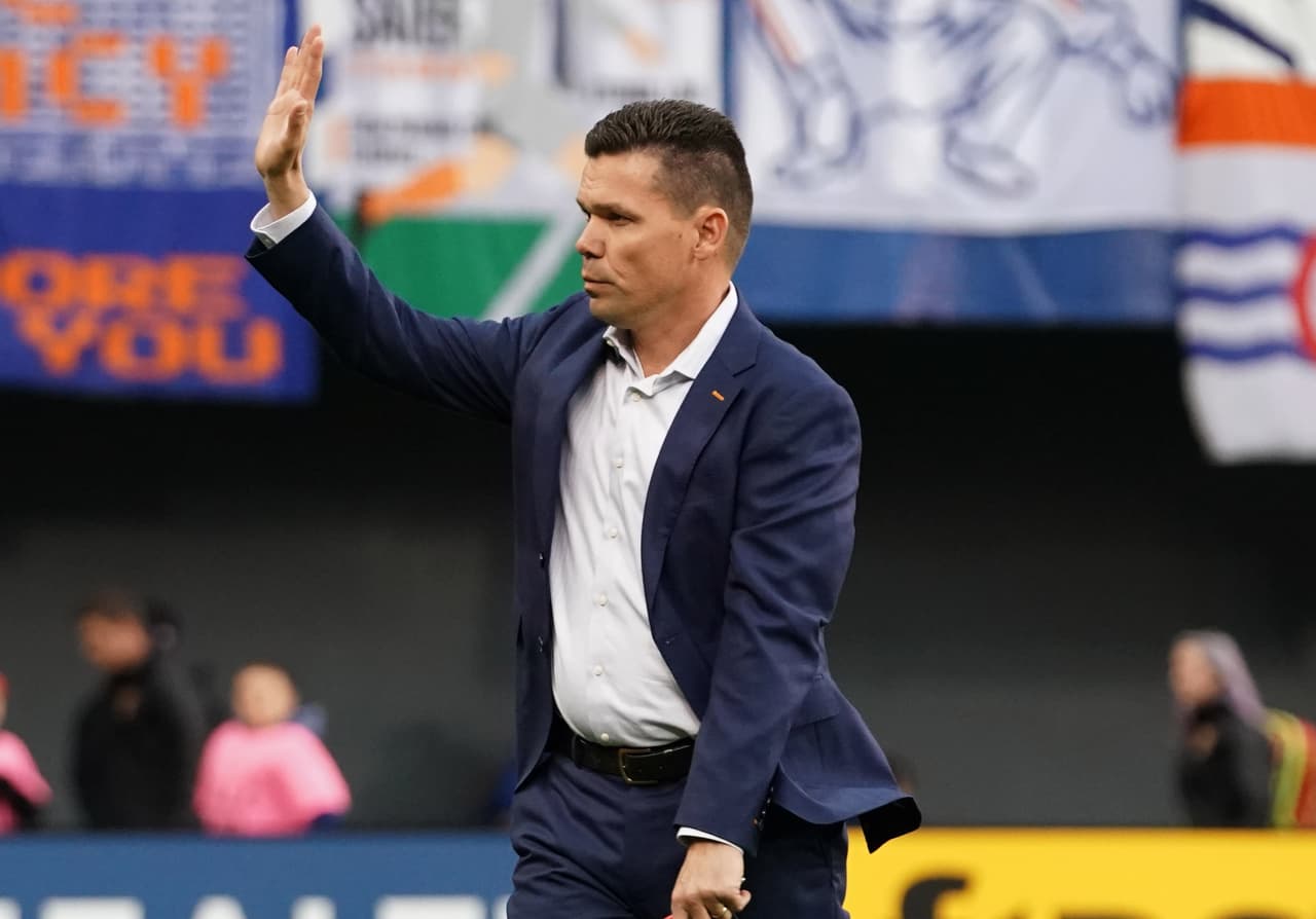 El equipo benjamín de Major League Soccer se queda sin entrenador