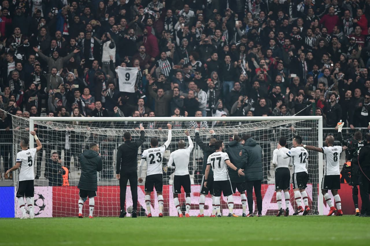 Al final, Besiktas tuvo suficiente con su empate en casa para confirmarse líder del grupo G, en un disputado partido.