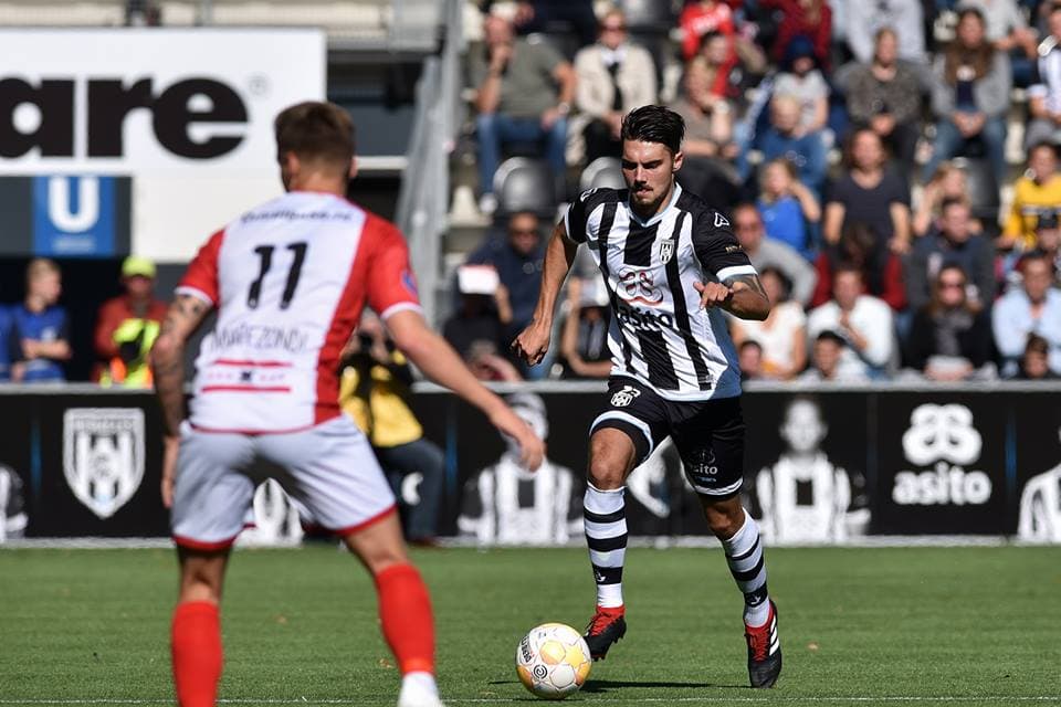 Defensa: Maximilian Rossmann (Heracles Almelo)