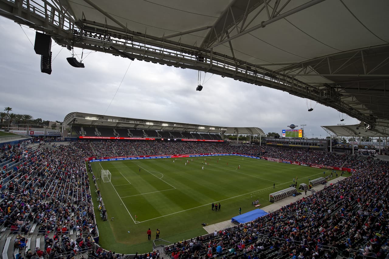 Estados Unidos golea a Canadá 3-0 con goles de Williams, Horan y Rapinoe y se queda con el Preolímpico de Concacaf.