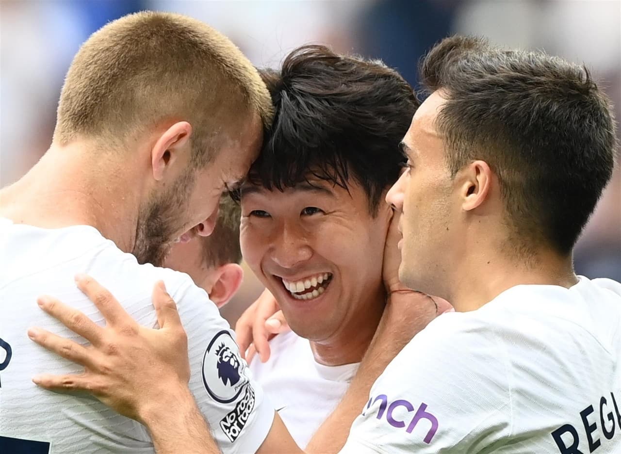 Tottenham inició con todo la temporada, pues se impone 1-0 a Watford y suma su tercera victoria de tres en la Premier League. Heung Mi Son, jugador clave de los Spurs, fue el autor del gol al minuto 42'; Harry Kane regresó a las canchas .