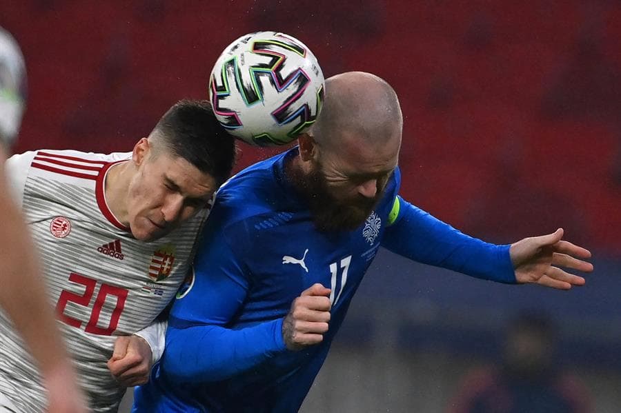 Hungría deja fuera a Islandia con remontada y gol de último minuto y en las eliminatorias de la Euro 2020. Sigurosson abrió el marcador al minuto 11, pero los húngaros igualaron el marcador al 88 con goles de Nego y Szoboszlai y es así cómo consiguen su boleto a la justa europea,