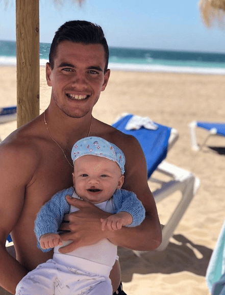 Giovani Lo Celso estuvo de playa con su familia antes de viajar a Buenos Aires para unirse a la concentración de Argentina de cara a la Copa América.