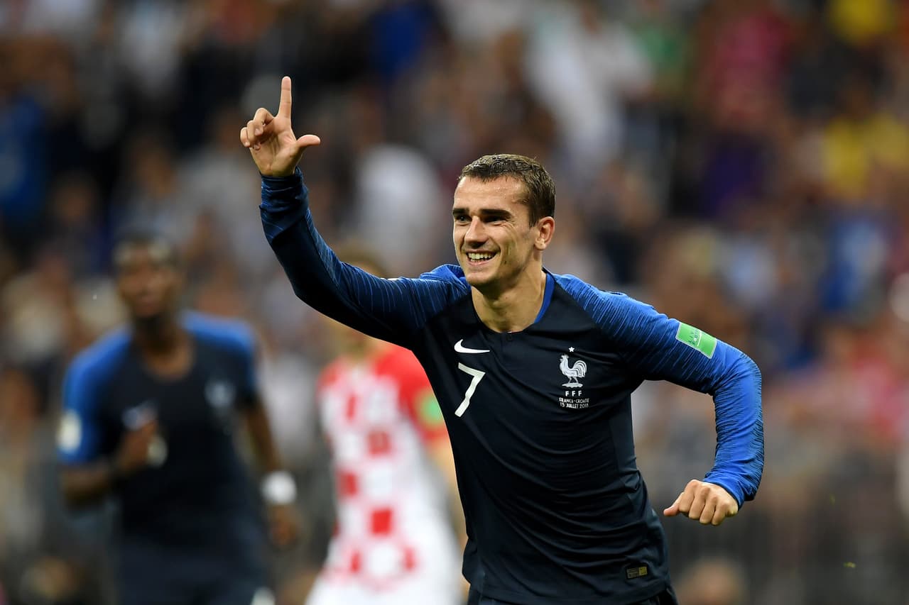 Antoine Griezmann anotó en la final de la Copa del Mundo 2018 cuando Francia derrotó al equipo croata de Marcelo Brozovic 4-2. Samuel Umiti jugó del lado francés cuando Ivan Rakitic jugó para Croacia.