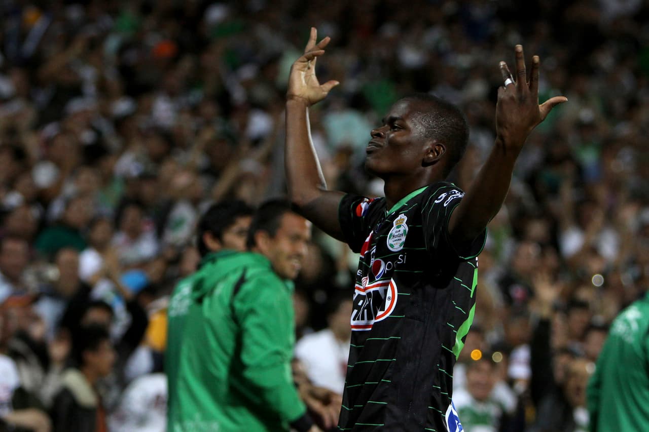 En Santos Laguna, Quintero fue campeón y tras cinco años pasó al América como el fichaje más caro en México por 12 millones de dólares. Ahora está, a sus 30 años, brillando en la MLS.