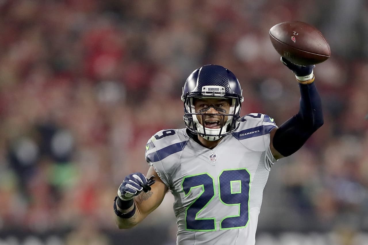 Earl Thomas pone fin a su 'holdout' y reportará con los Seahwaks