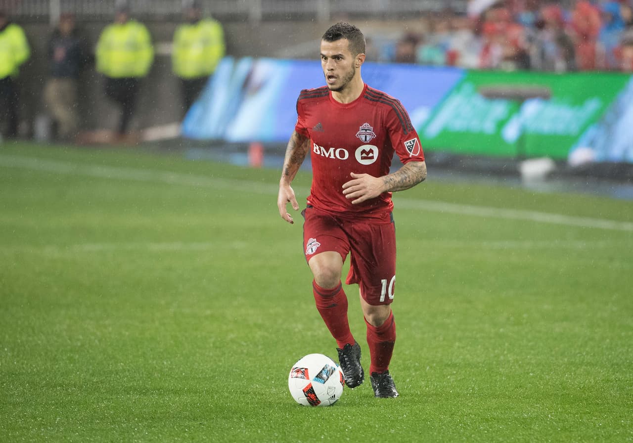 Desde su llegada a la MLS en 2007, Toronto FC se ha distinguido por el color escarlata de sus uniformes. Este año jugarán la final de la MLS por primera vez en su historia de la mano de Sebastian Giovinco.