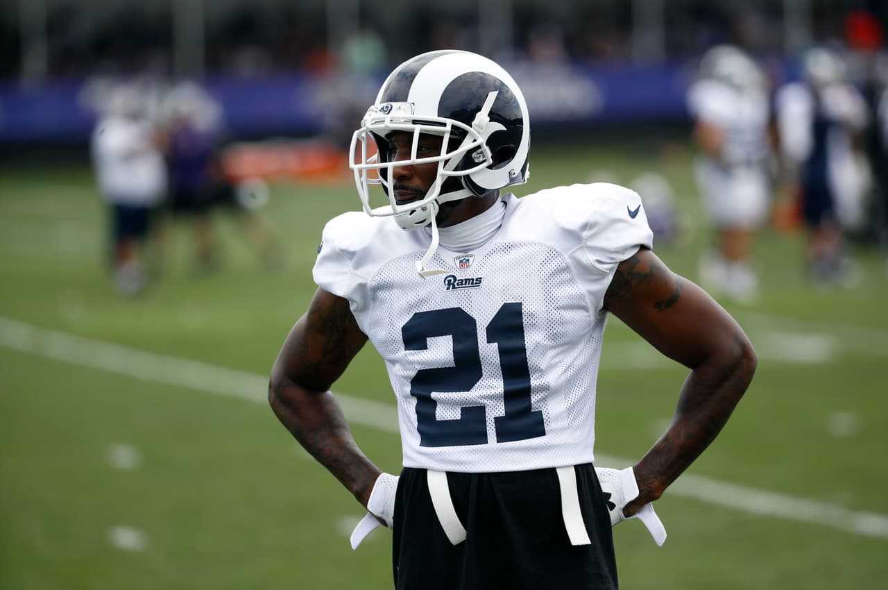 Aqib Talib, colocado en la reserva de lesionados de los Rams