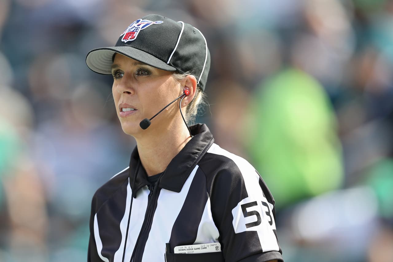 Sarah Thomas será la primera mujer referee en un Super Bowl
