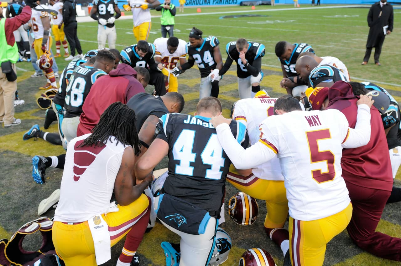 Cam Newton se lució con 5 pases de TD para que los Panthers mantuvieran su incontenible paso en la liga (10-0) al derrotar a los Redskins 44-16. Checa las mejores tomas del partido.
