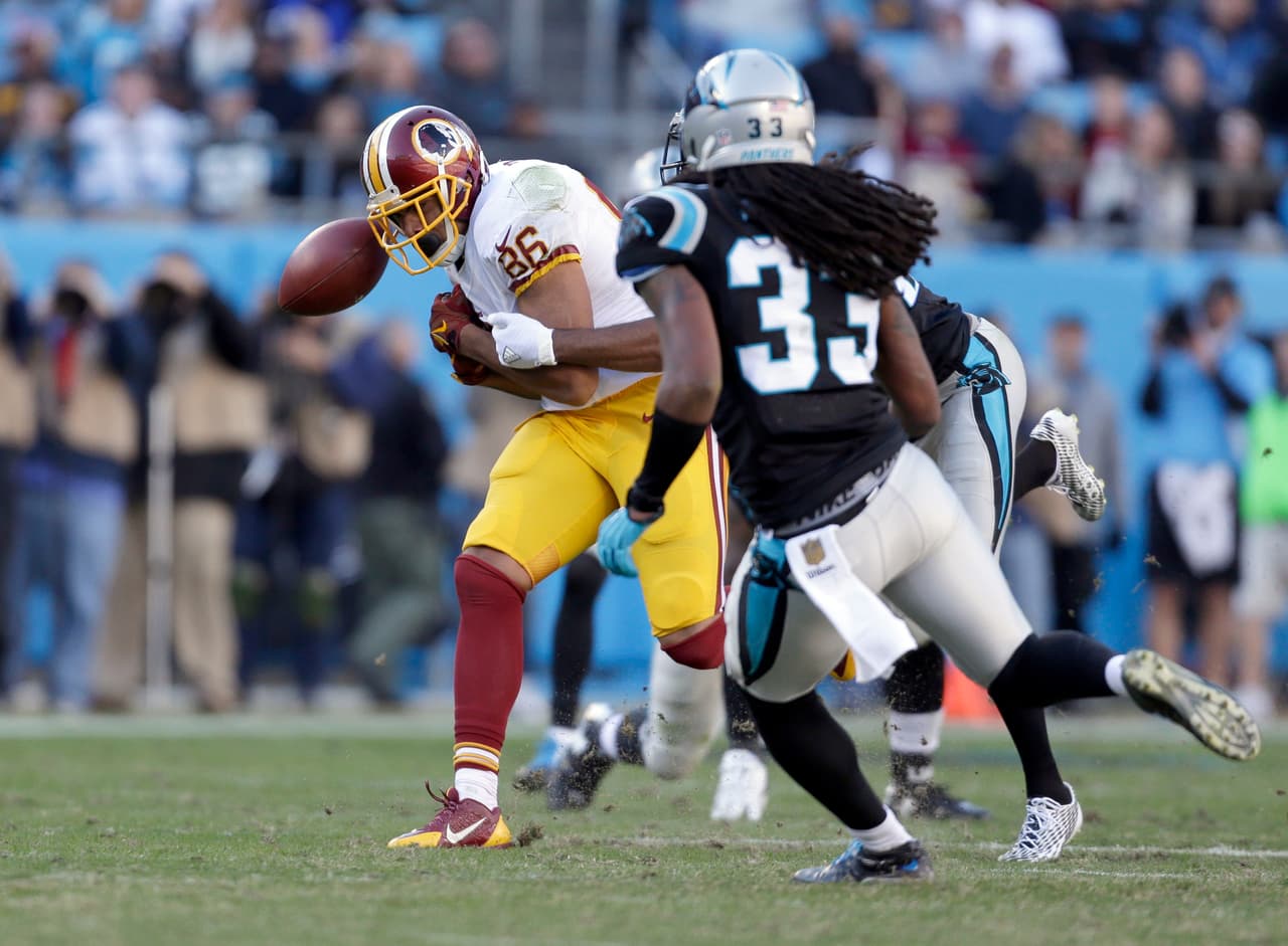 Cam Newton se lució con 5 pases de TD para que los Panthers mantuvieran su incontenible paso en la liga (10-0) al derrotar a los Redskins 44-16. Checa las mejores tomas del partido.