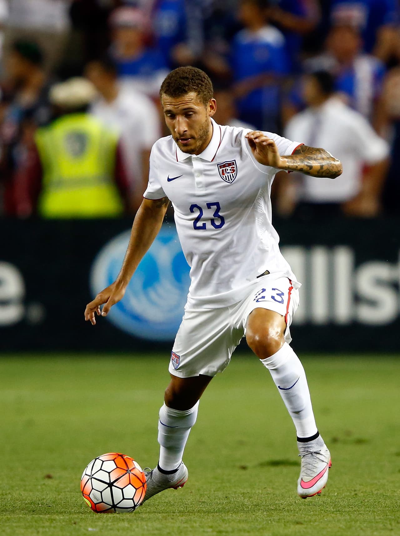 Fabian Johnson - Tuvo una noche no muy afortunada pero de gran actitud sobre todo en la parte complementaria con muy buenos centros al área. Calificación: 8 (Foto: Getty Images).