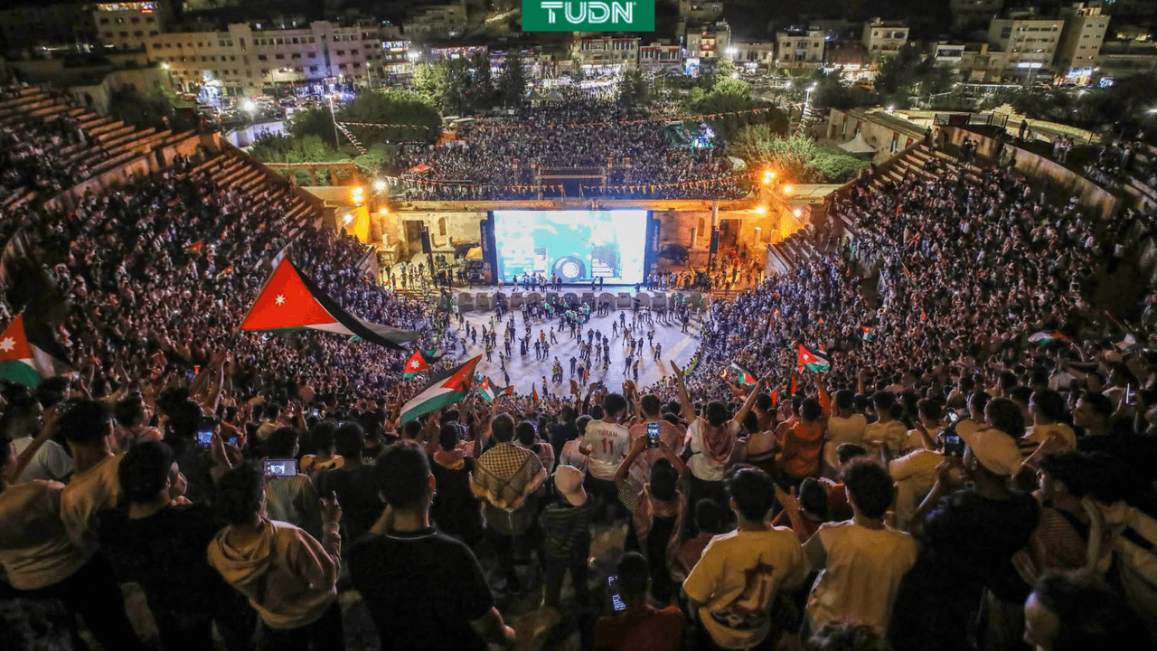 Teatro romano se transformó en estadio para apoyar a Jordania en el Mundial 2026