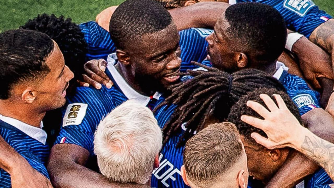 Jugadores de Francia reaccionan a designación arbitral contra Marruecos