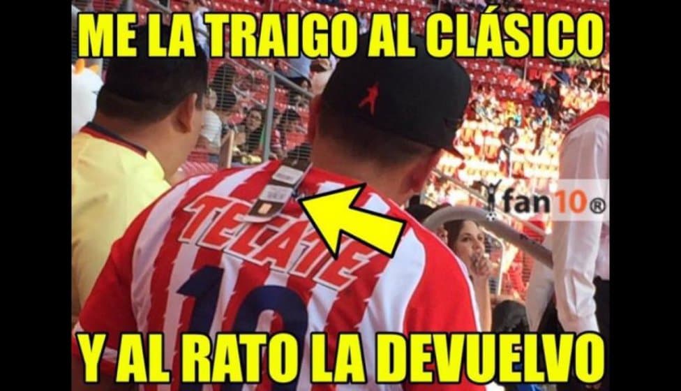 Las redes sociales se dieron un banquete con el clásico del fútbol mexicano y criticaron fuerte el error del portero de Necaxa.
