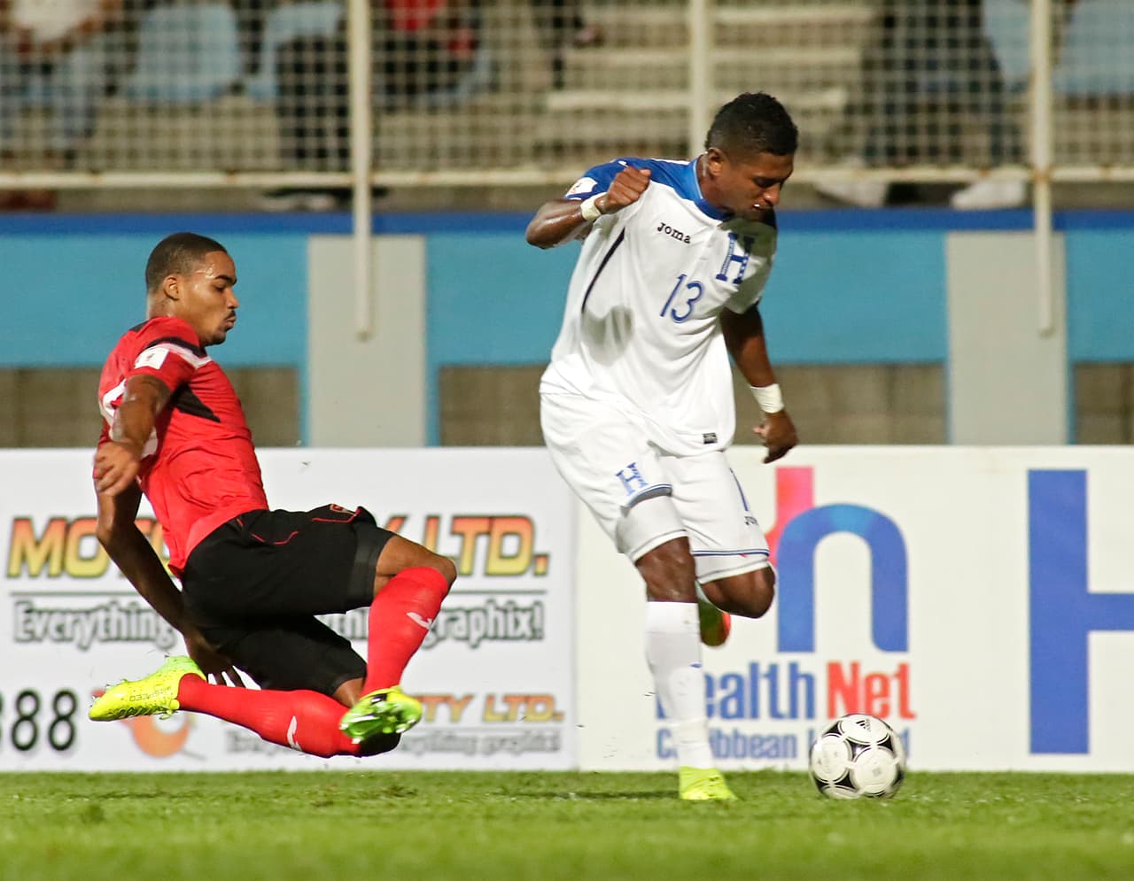 Por su parte, los hondureños sumaban 5 puntos y tenían que ganar para no despedirse anticipadamente de sus ilusiones de ir al Mundial.