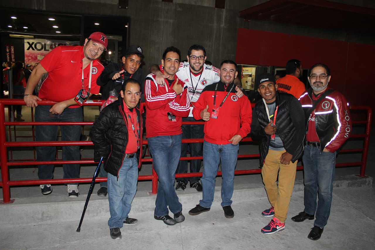 El colorido de la afición en la Jornada 17