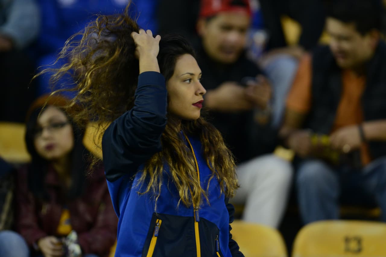 El colorido de la afición en la Jornada 17